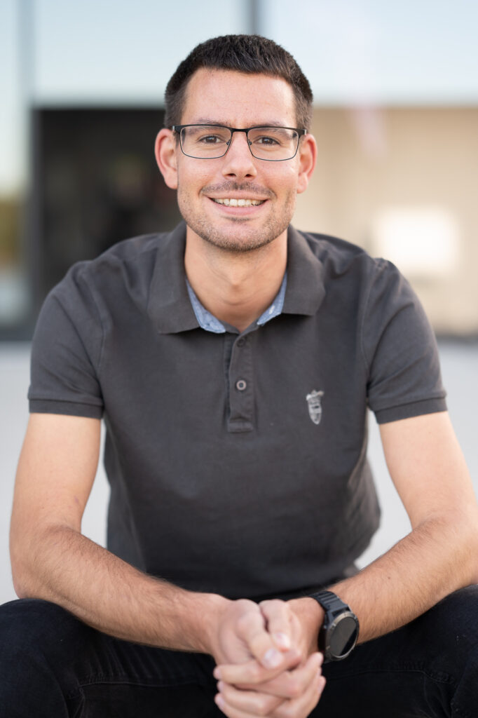 Portraitshooting_Ybbs_an_der_Donau_Caroline_Nagl-39 Portraitbild Mann